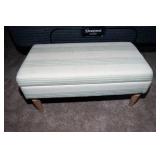 Small Storage Bench – 33.5"