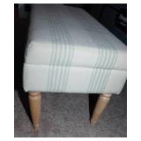 Small Storage Bench – 33.5"