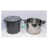 Set of Two Large Cooking Pots