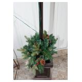 Christmas Lamp Post