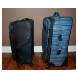 Set of Two Luggage Pieces – American Tourister Carry-On and Blue Checked Bag