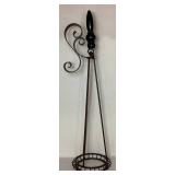 Wrought Iron with Wooden Finial Décor Statement Piece