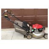 Honda Self Propelled Lawn Mower with Bagger