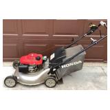 Honda Self Propelled Lawn Mower with Bagger