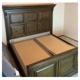 Broyhill Lyla Panel King Adjustable Bed with Two Thomasville Twin Mattresses & Two Remotes