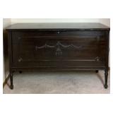 Vintage Roos Manufacturing Cedar Chest
