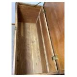 Vintage Roos Manufacturing Cedar Chest