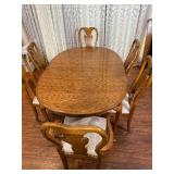 Thomasville Court Oak Oval Dining Table with 6 Chairs and 2 Leaves