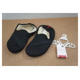 Fitkicks Kozikicks Slippers - Medium 7/8 Fitkicks Kozikicks Slippers - Medium 7/8