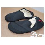 Fitkicks Kozikicks Slippers - Medium 7/8 Fitkicks Kozikicks Slippers - Medium 7/8