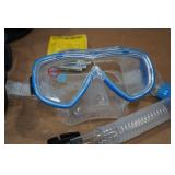 Cressi Adult Rondine Palau Fin Snorkel Set - Fin Size L/XL Cressi Adult Rondine Palau Fin Snorkel Set - Fin Size L/XL