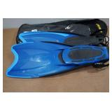 Cressi Adult Rondine Palau Fin Snorkel Set - Fin Size M/L Cressi Adult Rondine Palau Fin Snorkel Set - Fin Size M/L