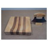 Alaskan Ulu Knife with Wood Block Alaskan Ulu Knife with Wood Block
