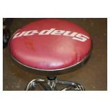 Snap-On Tools Padded Shop Stool Snap-On Tools Padded Shop Stool