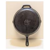 LODGE CAST IRON SEASONED CAST IRON SKILLET