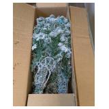 BEST CHOICE PRODUCTS 7.5 FROSTED PRE-LIT CHRISTMAS TREE