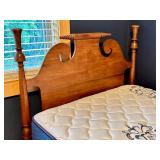 UL - Pair of Wooden Twin Bed Frames
