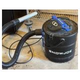 G - Snow Joe Ash Vacuum Cleaner in Good Used Condition
