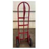 G - Dayton 3W088L 400lb Capacity Hand Truck