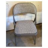 G - Set of 9 Sudden Comfort Folding Chairs by Meco with Padded Seats