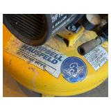G - Campbell Hausfeld 4-Gallon Air Compressor WL504310AJ