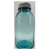 Set of 4 Vintage Ball Perfect Mason Blue Jars with Zinc Lids Set of 4 Vintage Ball Perfect Mason Blue Jars with Zinc Lids
