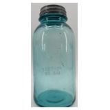 Set of 4 Vintage Ball Perfect Mason Blue Jars with Zinc Lids Set of 4 Vintage Ball Perfect Mason Blue Jars with Zinc Lids