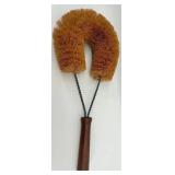 Fuller Salesman Sample U-Shaped Brush with Wooden Handle Fuller Salesman Sample U-Shaped Brush with Wooden Handle