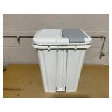40L Dual Trash Can, Push top and Step top, Slow Close lid with Removable Bins, White Step N 40L Dual Trash Can, Push top and Step top, Slow Close lid with Removable Bins, White Step N