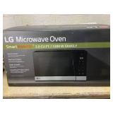 LG 2.0 Cu. Ft. NeoChef Countertop Microwave with Smart Inverter LG 2.0 Cu. Ft. NeoChef Countertop Microwave with Smart Inverter