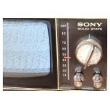 Vintage Sony TV-500U Solid State Portable Television with Telescopic Antenna