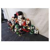 Set of 4 Glass Champagne Flutes with Nutcracker Figurine Collection