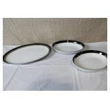 Gemini Fine China Dinnerware Set Made in Japan, Black and Silver Trim