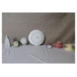 Collection of 7 Assorted Vintage Decorative Porcelain and Ceramic Pieces