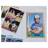 Lot of Baseball Cards Featuring Bo Jackson, Mark Thompson, Albert Belle, Rafael Palmeiro, Cecil Fielder, Bobby Bonilla, and More