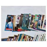 Lot of Baseball Cards Featuring Bo Jackson, Mark Thompson, Albert Belle, Rafael Palmeiro, Cecil Fielder, Bobby Bonilla, and More