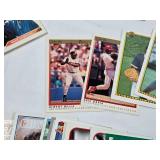 Lot of Baseball Cards Featuring Bo Jackson, Mark Thompson, Albert Belle, Rafael Palmeiro, Cecil Fielder, Bobby Bonilla, and More