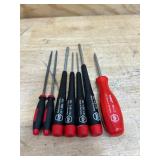 Various sized Wiha tools (lot of 7)
