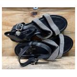 Juicy Couture women sandals size unknown
