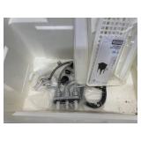 RUGGED TUB32 in. x 22 in. White Freestanding Utility/Laundry Sink