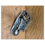 Auto locking trailer coupler