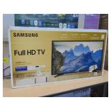 40 Inch Samsung UN40N5200A  N5200 Smart Full HD TV Bundle with Premiere Movies Streaming