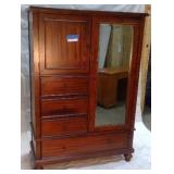 Wardrobe w/ Mirror