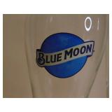 Blue Moon 15.75 oz bar glasses (2)