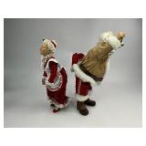 2002 Possible Dreams Clothtique Collection Santa & Mrs. Claus Under the Mistletoe