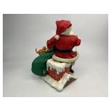 1994 Possible Dreams Clothtique Collection Here Comes Santa Claus Music Box
