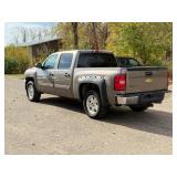 2013 CHEVROLET SILVERADO 1500 LT *1 Owner | No Accidents | 129k Miles | 4x4* (NO RESERVE) 2013 CHEVROLET SILVERADO 1500 LT *1 Owner | No Accidents | 129k Miles | 4x4* (NO RESERVE)