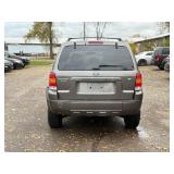 2006 FORD ESCAPE LIMITED *83k Miles | 4x4* (NO RESERVE) 2006 FORD ESCAPE LIMITED *83k Miles | 4x4* (NO RESERVE)