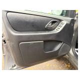 2006 FORD ESCAPE LIMITED *83k Miles | 4x4* (NO RESERVE) 2006 FORD ESCAPE LIMITED *83k Miles | 4x4* (NO RESERVE)