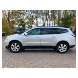 2013 CHEVROLET TRAVERSE LTZ *All Wheel Drive | 3rd Row* (NO RESERVE) 2013 CHEVROLET TRAVERSE LTZ *All Wheel Drive | 3rd Row* (NO RESERVE)